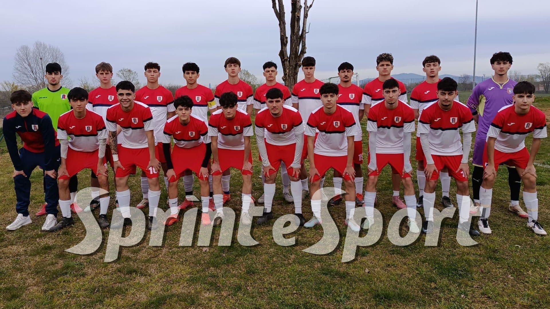 Juniores campione: gli invincibili pareggiano nello scontro diretto e si aggiudicano il campionato!